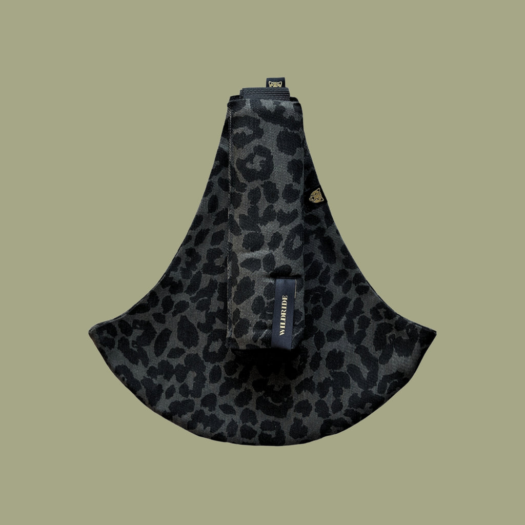 個性灰豹-Grey leopard Carrier